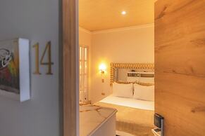 Ataraxy Hotel Boutique