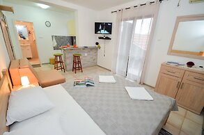 Apartments Risan Center