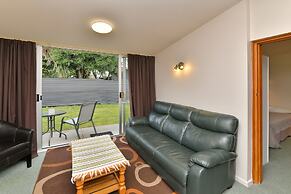 Wayside Motel