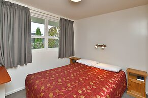 Wayside Motel