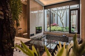 Green Palm