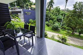 White Flower Lanta