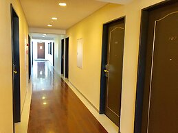 Business Hotel Cosmo Inn