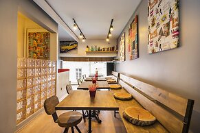 Taksim Alya Suites