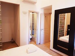 Cairoli Rooms