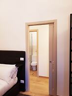 Cairoli Rooms