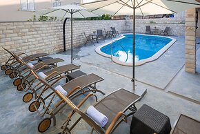 Apartments Zuvela