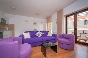 Apartments Zuvela