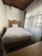 Ziyagil Konağı