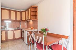 R-Club Old Town Apartments