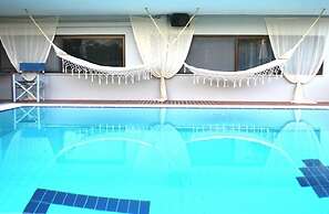 Saga Hotel