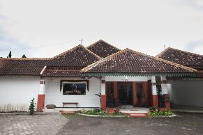 RedDoorz near Brawijaya University