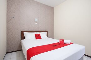 RedDoorz near Brawijaya University