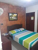 Hotel Granada Inn
