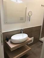 Interno 10 Cavour