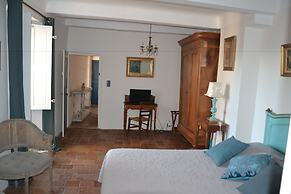 Maison Saint-Louis