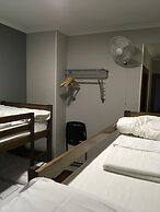 Pensión La Bilbaina - Albergue Logroño
