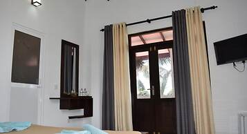 Ashen's Beach House
