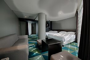 G1 Lodge