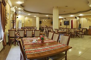 Bella Hotel