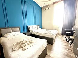 Bella Hotel