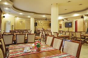 Bella Hotel