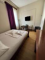 Bella Hotel