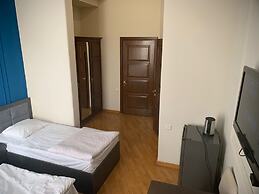 Bella Hotel