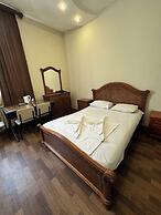 Bella Hotel