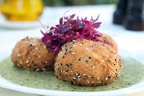 Beit Shalom Historical Boutique Hotel