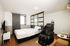 M7 Business Hotel