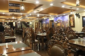 Hyders Park - The Business Hotel