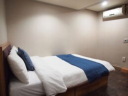 Hostel J Stay