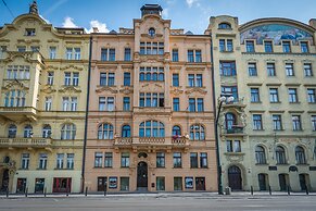 Riverside Apartment With A Balcony