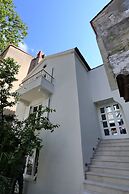 Idassa Palace