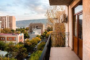 Dat Exx Apartments