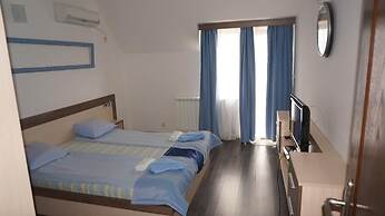 Hotel Lilia 2
