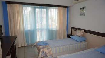 Hotel Lilia 2