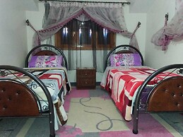 Sweet Azrou Holiday