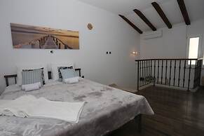 Apartments Nikolla