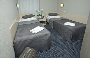 Air Express Sheremetyevo - Transit Hotel in Terminal E
