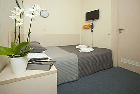 Air Express Sheremetyevo - Transit Hotel in Terminal E