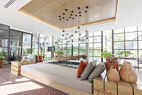 Rain Cha-Am Hua Hin by Jun & Pop