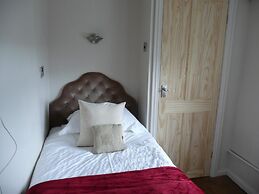 Holly Bush Inn