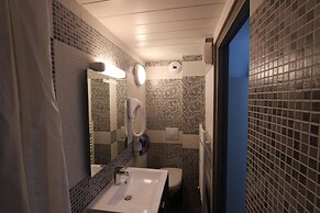 Residence Hoteliere Sarah Bernard