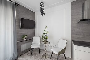 Good Time Apartment
