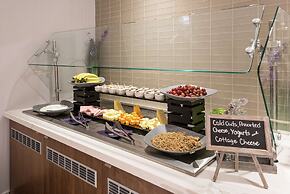 Homewood Suites by Hilton Ottawa Downtown