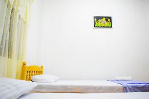 Unique View Hotel - Hostel
