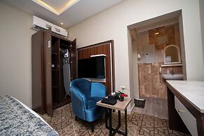  Swat Serviced Apartments