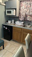 Denyse Home Cottage